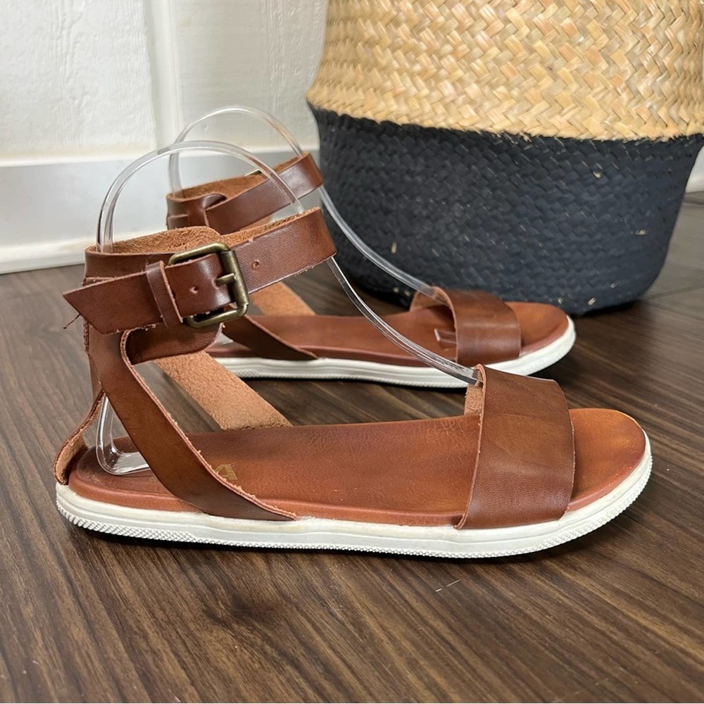 MIA Leather Sandals